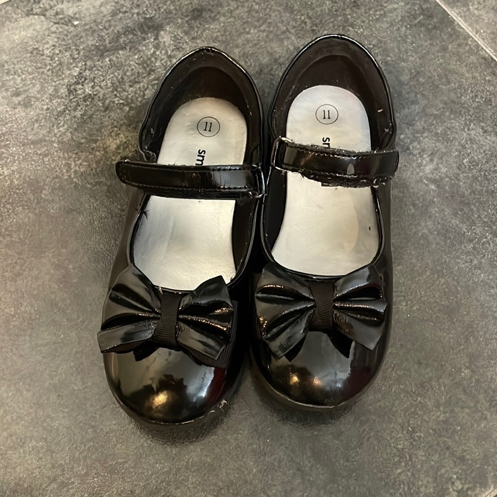 StrideRite Velcro dress shoes